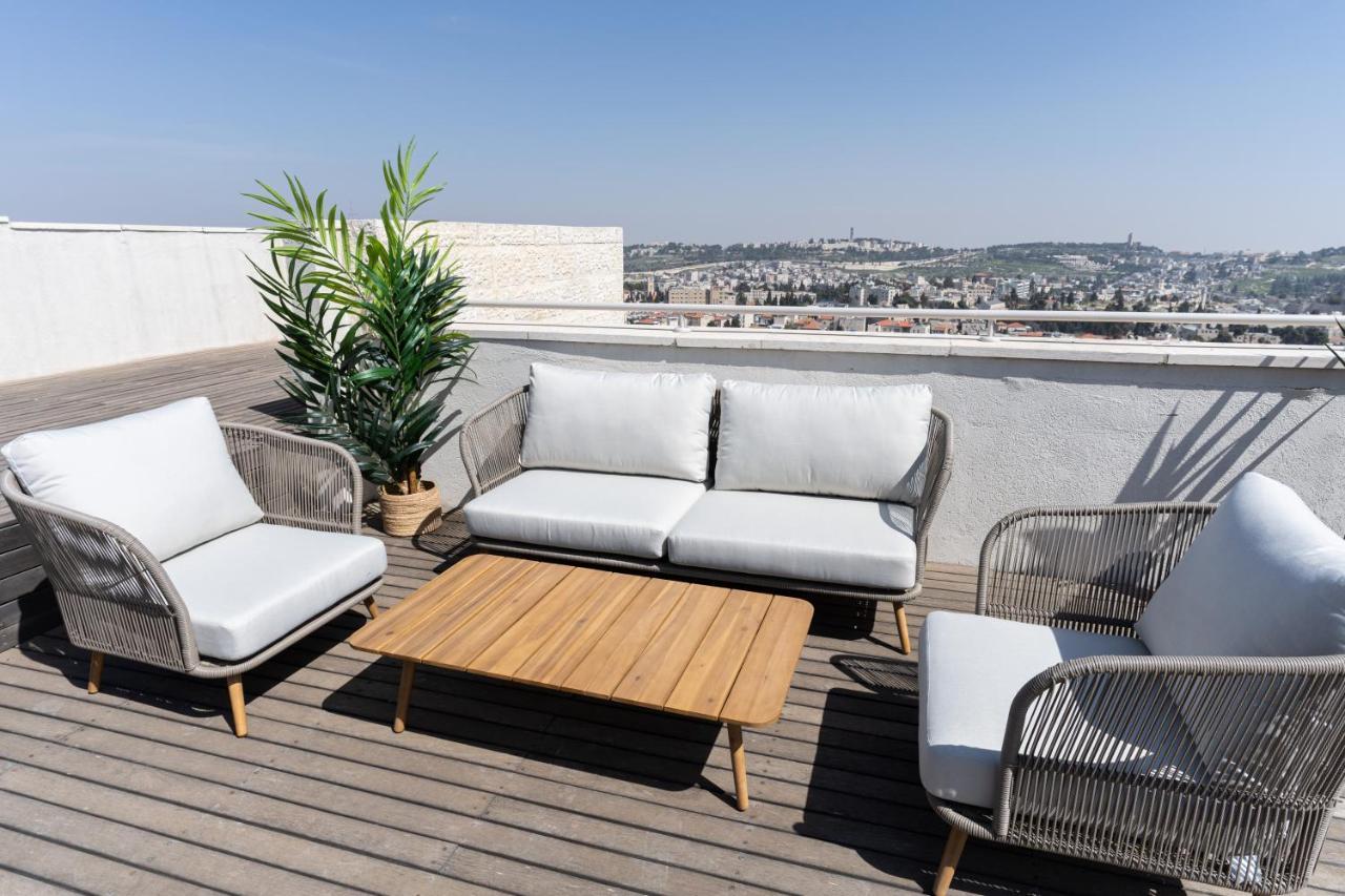 The Haneviim Court - Isrentals Jerusalem Exterior foto