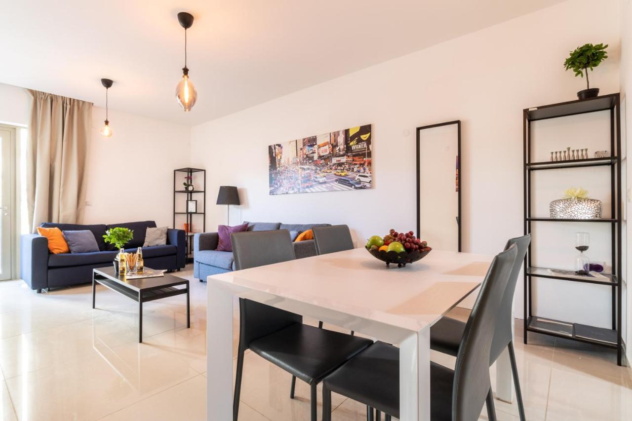The Haneviim Court - Isrentals Jerusalem Exterior foto